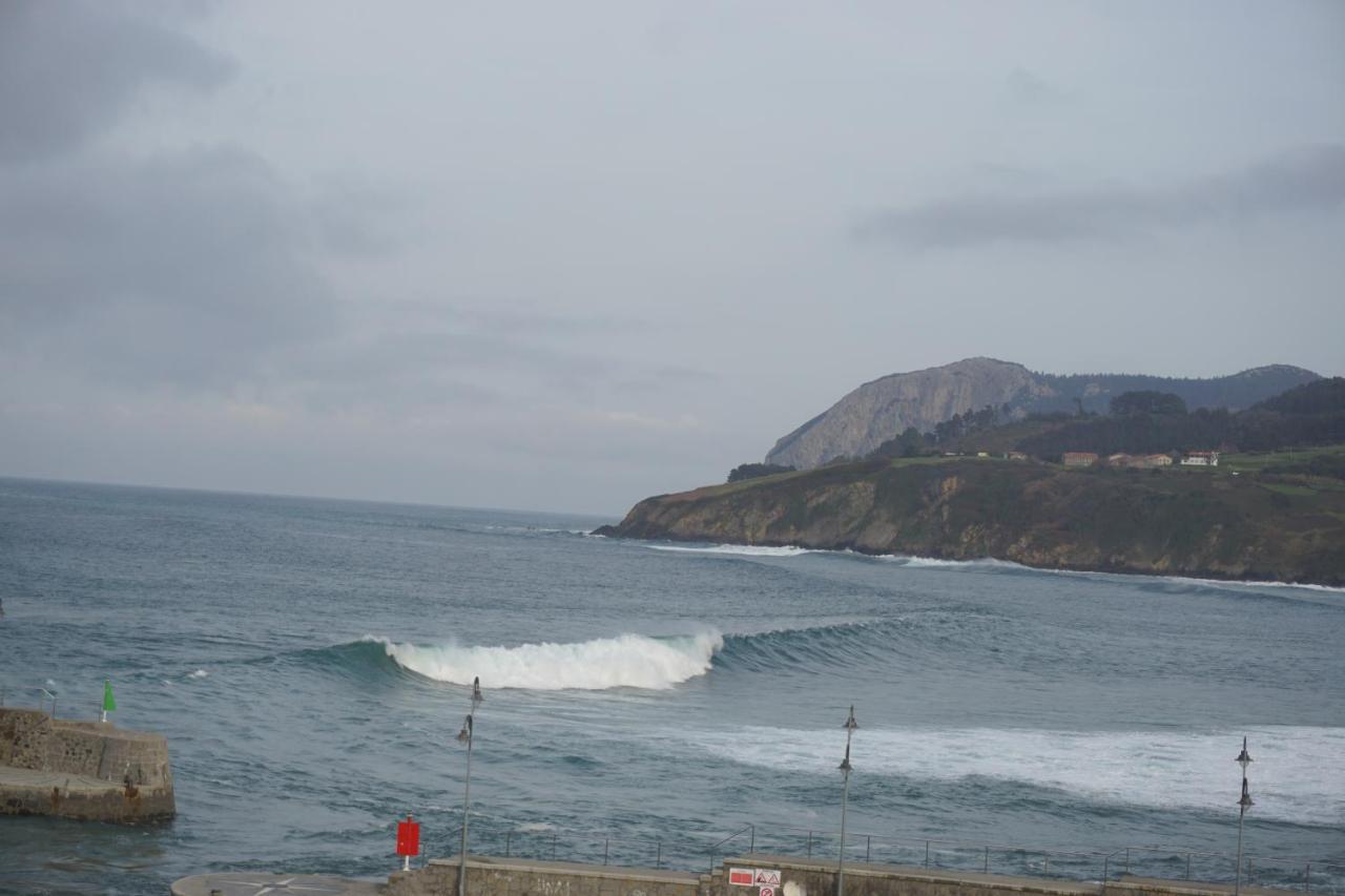 Atico Torrontero Apartment Mundaka Bagian luar foto