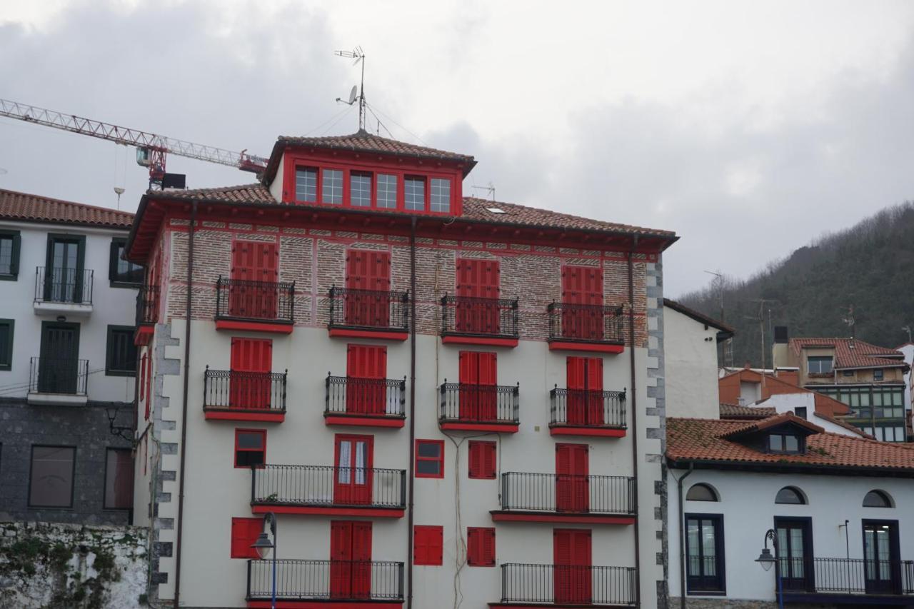 Atico Torrontero Apartment Mundaka Bagian luar foto
