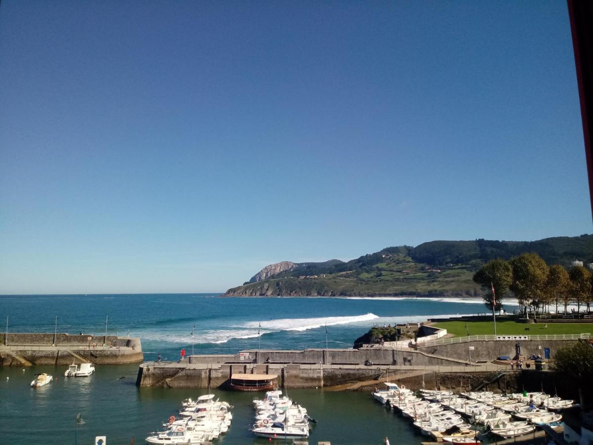 Atico Torrontero Apartment Mundaka Bagian luar foto