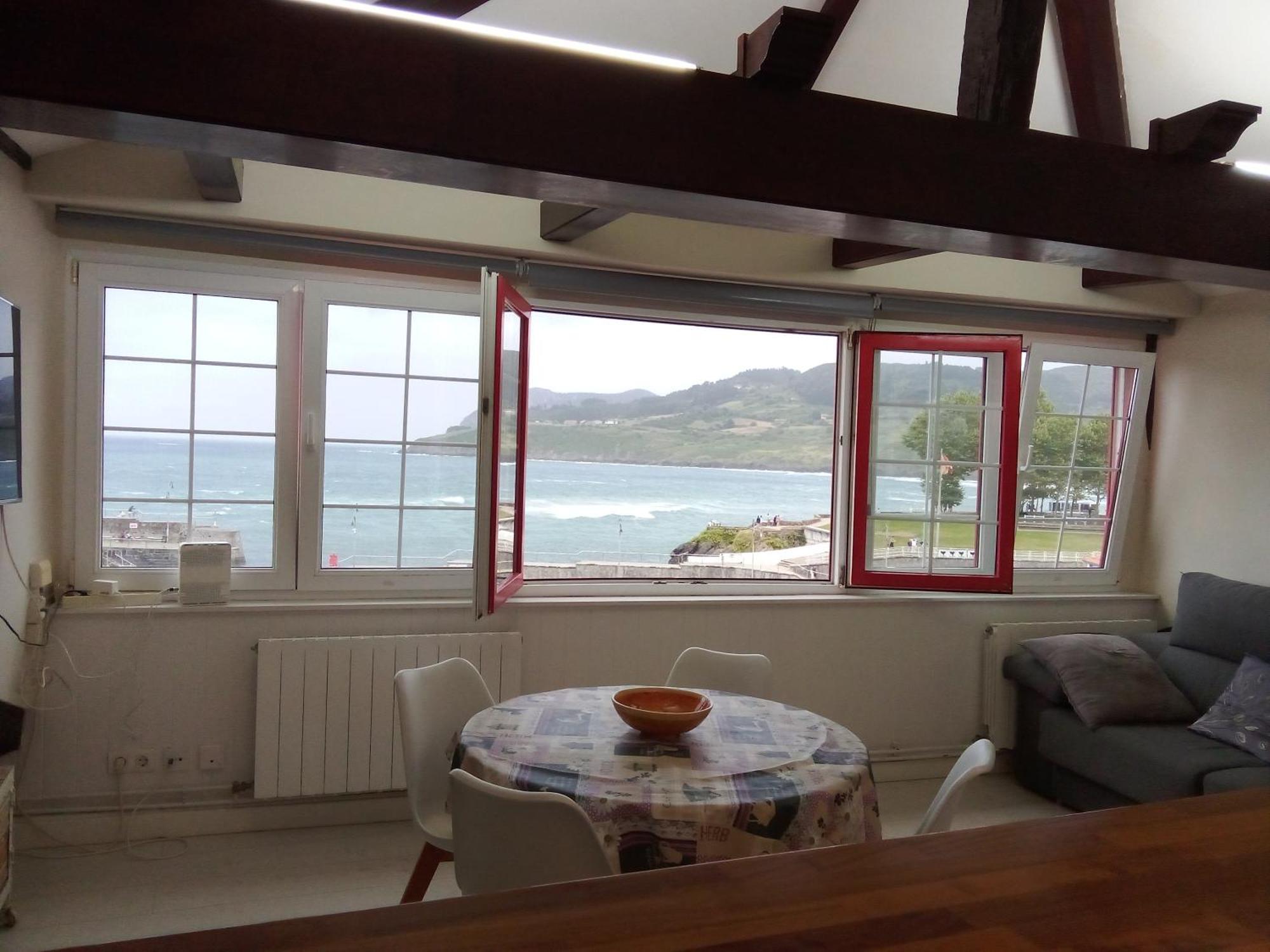 Atico Torrontero Apartment Mundaka Bagian luar foto